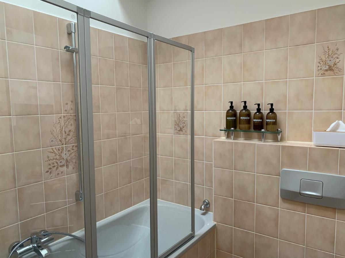 Ruhige An Der Uni Appartement *